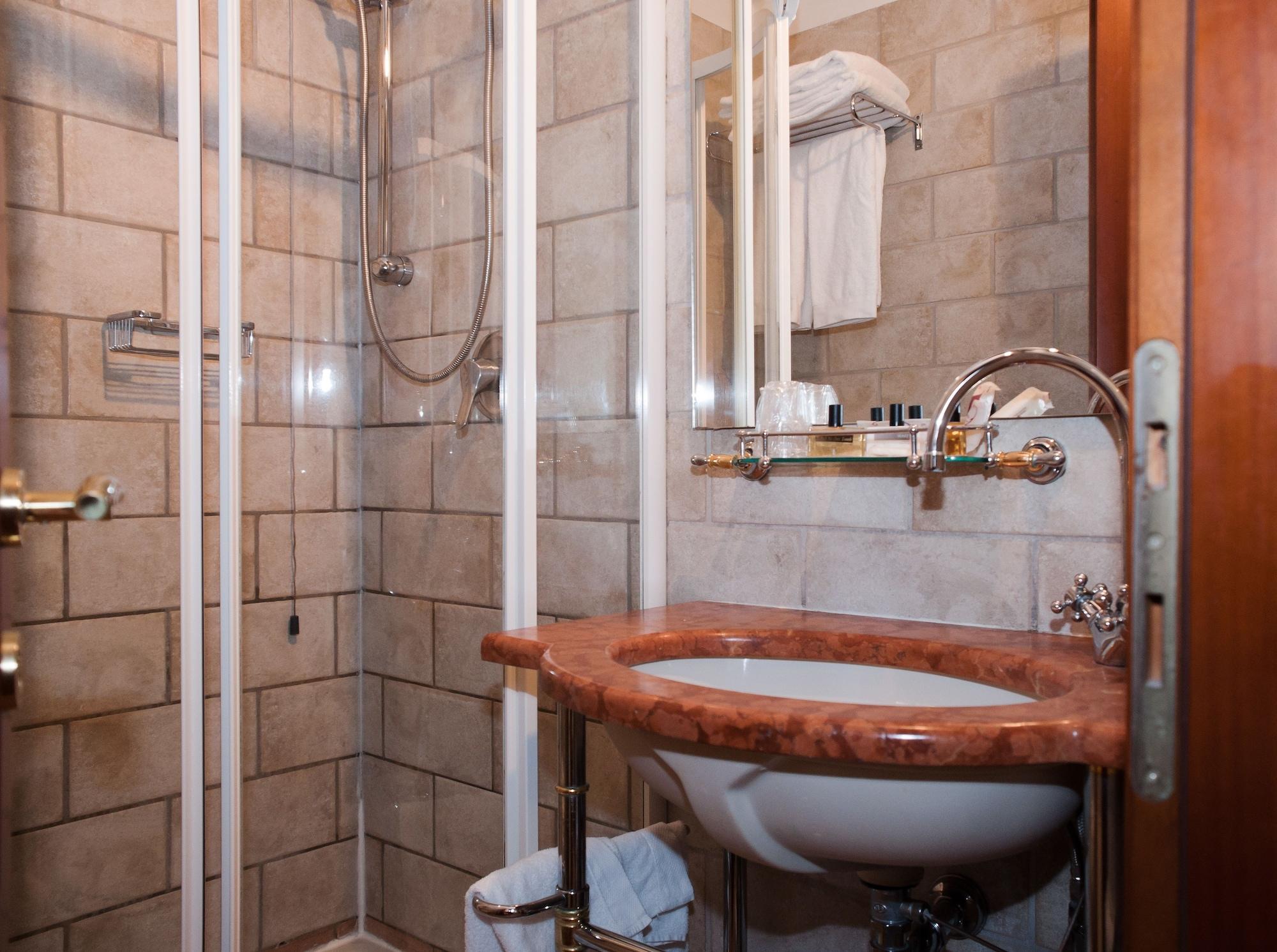 Ai Due Fanali Adults Only Hotel Velence Kültér fotó